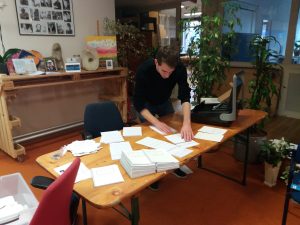 Duurzame notitieboeken inbinden in de Krachtfabriek